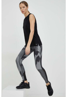 Reebok Топ за трениране в черно - Pepit.bg