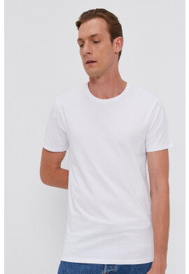 Selected Homme Тениска в черно с изчистен дизайн - Pepit.bg