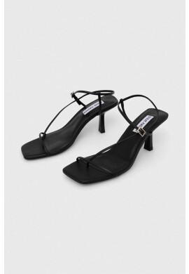 Steve Madden Кожени сандали Kari в черно SM11002528 - Pepit.bg