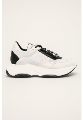 Steve Madden Обувки Zela - Pepit.bg