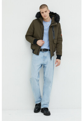 Superdry Яке в зелено със зимна изолация - Pepit.bg