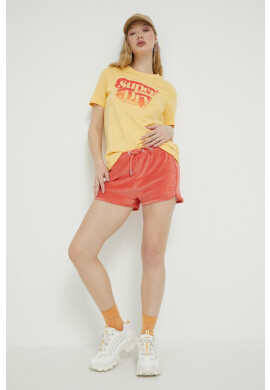 Superdry Къс панталон в червено с изчистен дизайн с висока талия - Pepit.bg