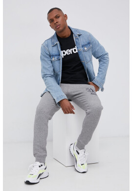 Superdry Памучна тениска в черно с принт - Pepit.bg