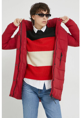 Superdry Яке в червено със зимна изолация - Pepit.bg