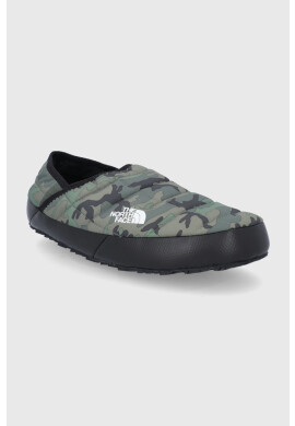 The North Face Пантофи M THERMOBALL TRACTION MULE V в зелено - Pepit.bg