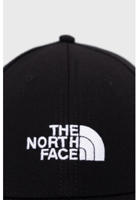 The North Face Шапка в черно с апликация - Pepit.bg