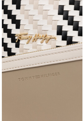 Tommy Hilfiger Чанта - Pepit.bg
