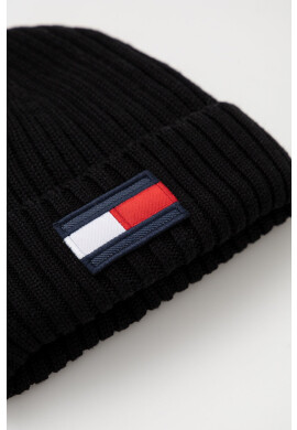 Tommy Hilfiger Детска шапка в черно от плътен трикотаж - Pepit.bg