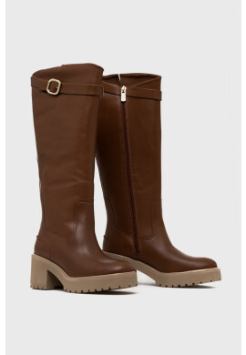Tommy Hilfiger Кожени ботуши Belt Buckle Longboot в кафяво с висок ток - Pepit.bg