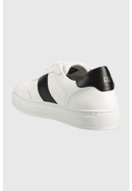 Tommy Hilfiger Кожени маратонки в бяло - Pepit.bg