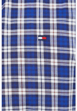 Tommy Hilfiger Памучна риза дамска в зелено със стандартна кройка с класическа яка - Pepit.bg