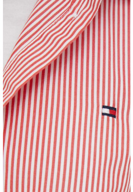 Tommy Hilfiger Памучна риза дамска в червено със стандартна кройка с класическа яка - Pepit.bg