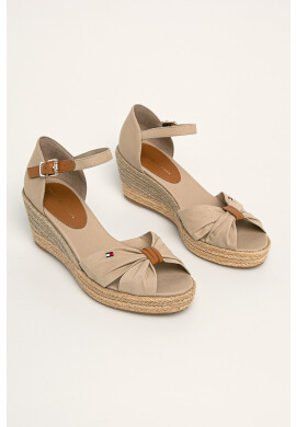 Tommy Hilfiger Сандали на тясна платформа - Pepit.bg