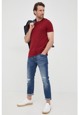 Tommy Hilfiger Тениска в бордо с изчистен дизайн - Pepit.bg