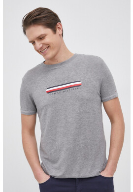 Tommy Hilfiger Тениска в зелено с изчистен дизайн - Pepit.bg