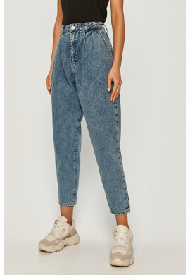 Tommy Jeans Дънки Mom Jean - Pepit.bg