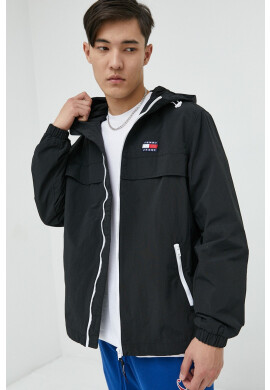 Tommy Jeans Яке в черно с преходна изолация - Pepit.bg