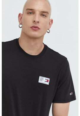 Tommy Jeans Памучна тениска в червено с принт - Pepit.bg