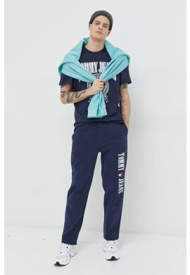 Tommy Jeans Памучна тениска в тъмносиньо с принт - Pepit.bg