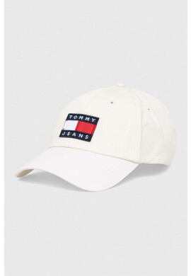 Tommy Jeans Шапка в бяло с апликация - Pepit.bg