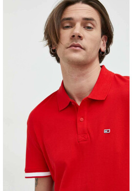 Tommy Jeans Тениска с яка в червено с апликация - Pepit.bg
