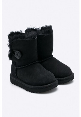 Ugg Зимни обувки в черно - Pepit.bg