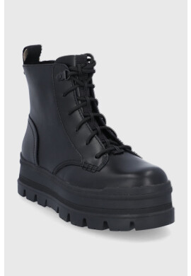 Ugg Кожени боти дамски в черно с платформа с лека изолация - Pepit.bg