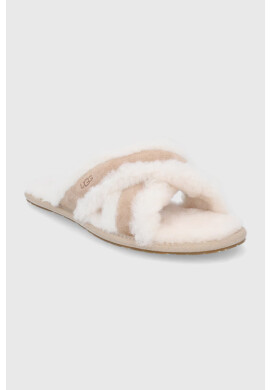 Ugg Пантофи в жълто - Pepit.bg
