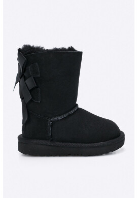 Ugg Зимни обувки в черно - Pepit.bg