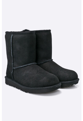 Ugg Зимни обувки в черно - Pepit.bg
