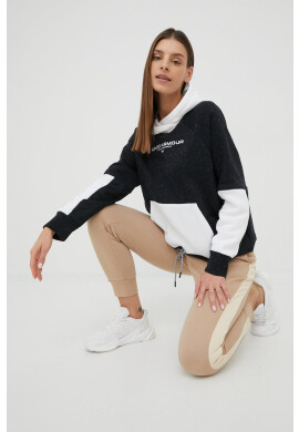 Under Armour Суичър 1369851 в черно с апликация - Pepit.bg
