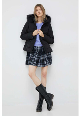 Vero Moda Яке в черно с преходна изолация - Pepit.bg