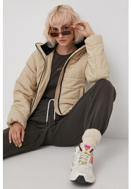 Vero Moda Яке в черно със зимна изолация - Pepit.bg
