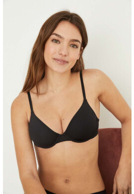 women'secret Сутиен PRETTY в черно с изчистен дизайн - Pepit.bg