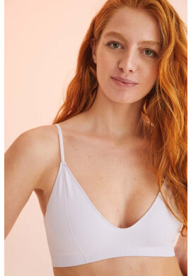 women'secret Сутиен SEAMLESS 2 в бяло с изчистен дизайн 5105015 - Pepit.bg