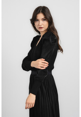 DKNY Пуловер с шпиц - Pepit.bg