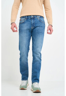 Lee Cooper Прави дънки деграде - Pepit.bg