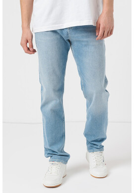 Tommy Jeans Прави дънки Ryan - Pepit.bg