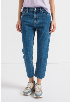 Tommy Jeans Скъсени дънки Mom - Pepit.bg