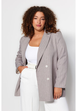 Trendyol Раирано сако Plus Size - Pepit.bg