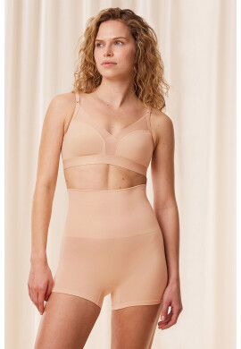 Triumph Къс оформящ клин - Pepit.bg