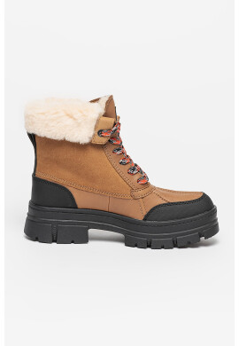 UGG Боти Ashton Addie - Pepit.bg