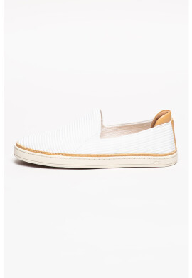 UGG Обувки Sammy с еко кожа - Pepit.bg