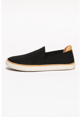 UGG Обувки Sammy с еко кожа - Pepit.bg