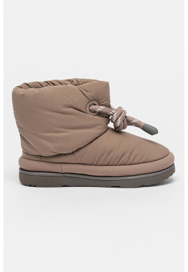 UGG Подплатени боти Classic - Pepit.bg