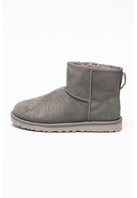 UGG Велурени боти Classic Mini - Pepit.bg