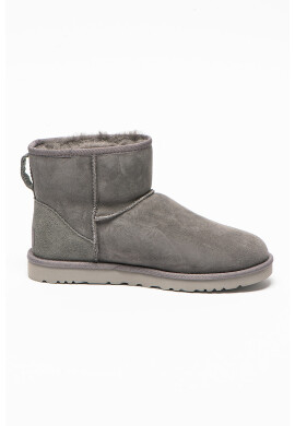 UGG Велурени боти Classic Mini - Pepit.bg