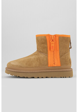UGG Велурени боти с цип - Pepit.bg