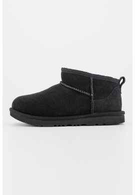 UGG Велурени ботуши Classic Ultra Mini - Pepit.bg