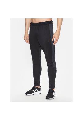 adidas Долнище анцуг IM2899 Черен Regular Fit - Pepit.bg